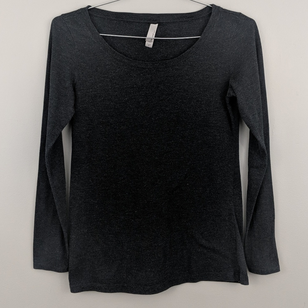 Next Level basic long sleeve top